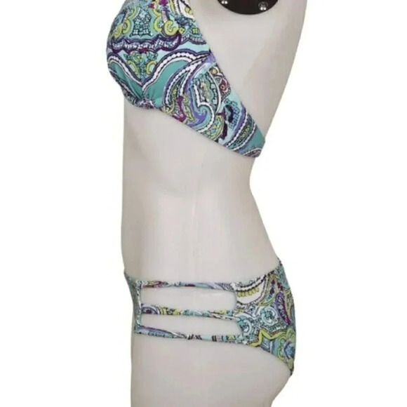 Aerie Bikini Set 2 Piece  Halter Blue Paisley Cut Outs Underwire Swim Beach 34D - Picture 3 of 9